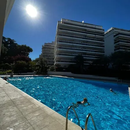Studio With A 12 M2 Terrasse Sea View In Juan Les Pins 昂蒂布