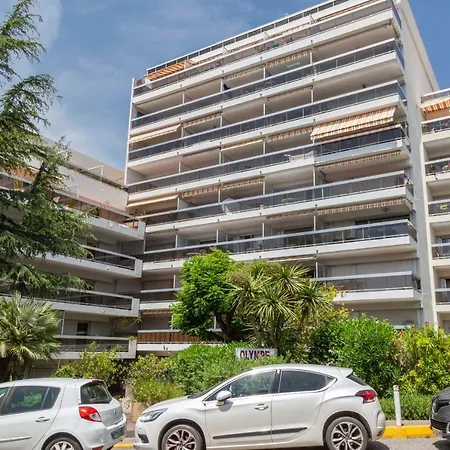 Studio With A 12 M2 Terrasse Sea View In Juan Les Pins 昂蒂布